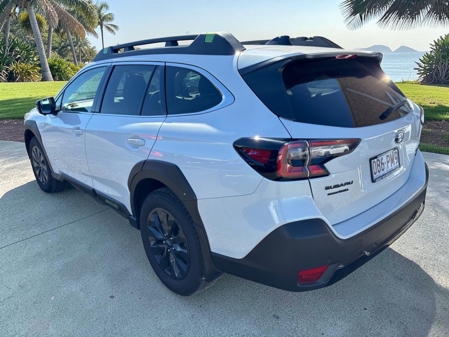 2025 Subaru Outback 6GEN AWD Sport XT SUV Image 6