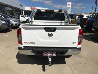 2017 Nissa Navara D23 S2 ST Crew cab