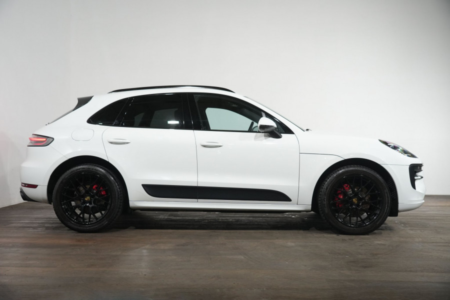 2021 Porsche Macan GTS SUV Image 4