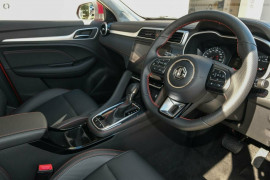 2025 MG ZST S13 Vibe SUV