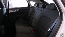 2020 MY1  Kia Cerato BD S with Safety Pack Hatchback Image 4