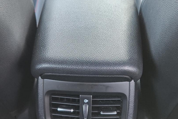 2020 MY1  Kia Cerato BD GT Hatch Image 13