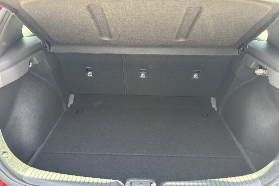 2025 Hyundai i30 PDe.V6  N Line Hatch Image 15