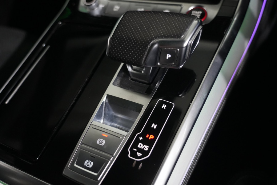2021 Audi SQ8 F1 TDI SUV Image 17