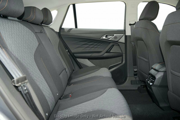 2025 MG HS AS33P Super Hybrid Excite SUV Image 10