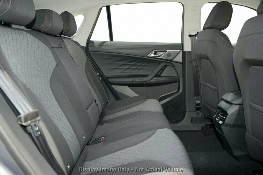 2025 MG HS AS33P Super Hybrid Excite SUV Image 10