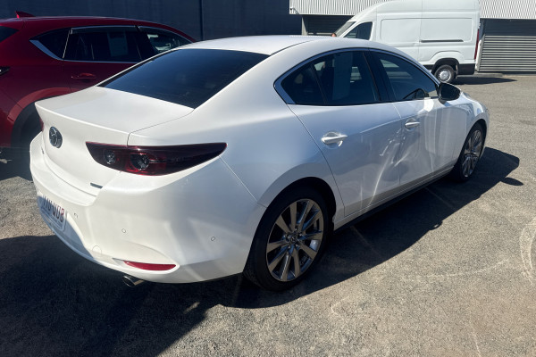 2019 Mazda 3 BP Series G25 GT Sedan Image 3