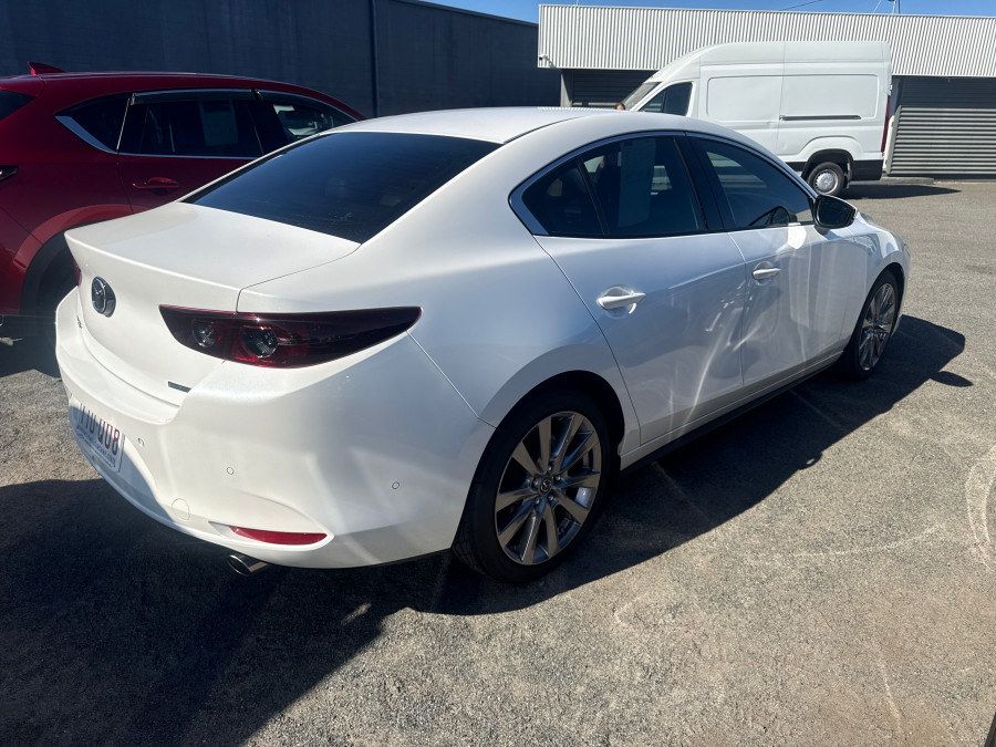 2019 Mazda 3 BP Series G25 GT Sedan Image 3