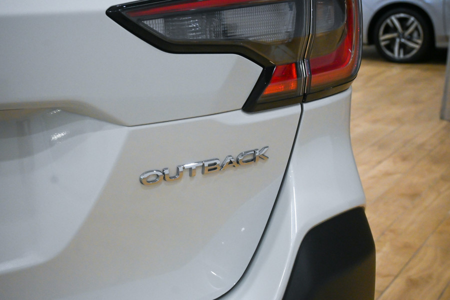 2024 Subaru Outback 6GEN AWD Touring SUV Image 19