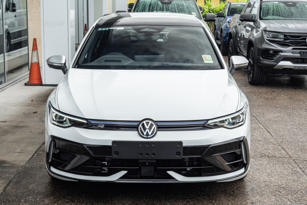 2026 MY25 Volkswagen Golf 8.5 R Hatch Image 4