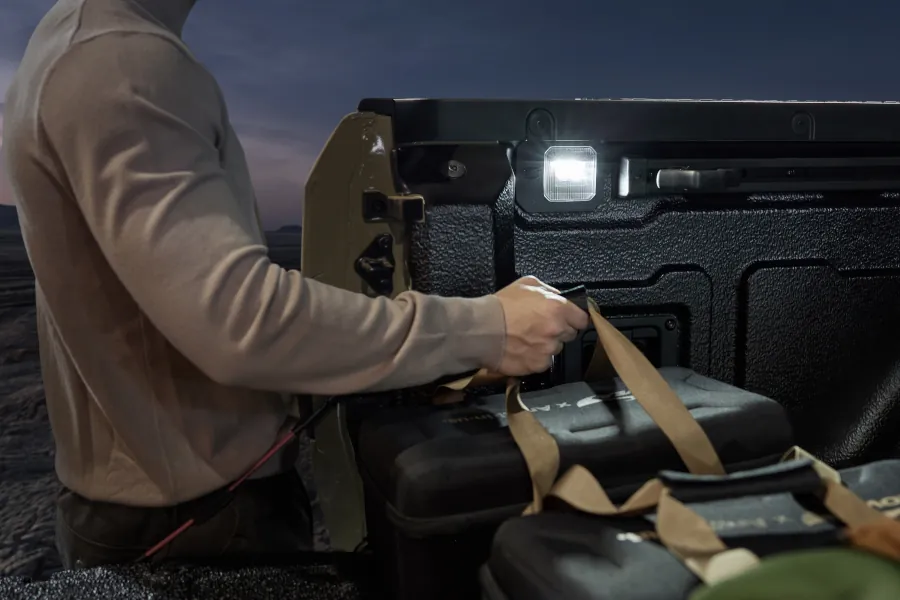 Cargo lights