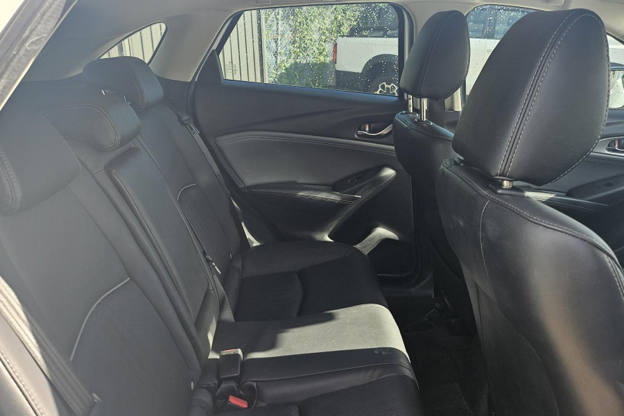 2019 Mazda CX-3 DK sTouring SUV Image 9