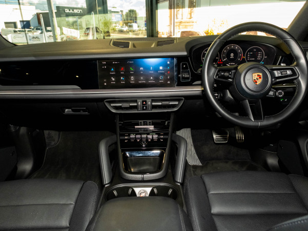 2023 MY24 Porsche Cayenne S SUV image 17