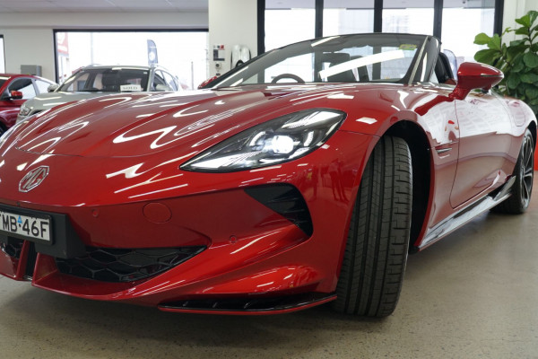2024 MY24.5 MG Cyberster EC32  Convertible