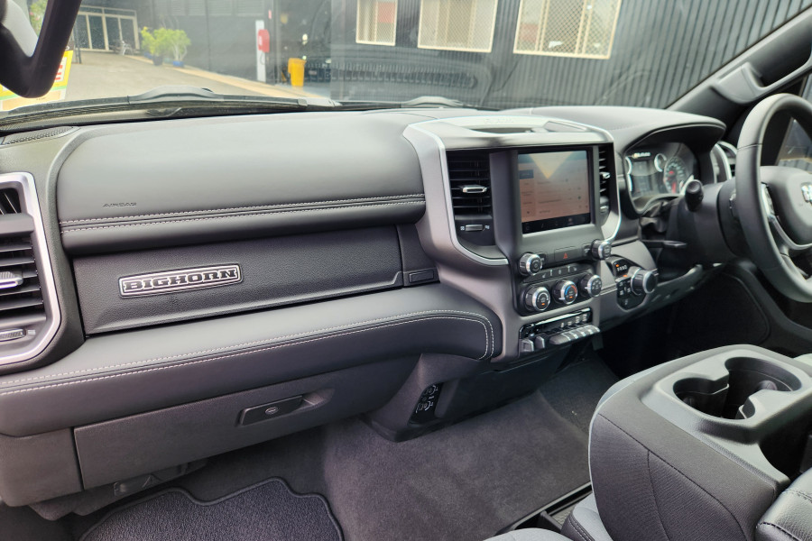 2023 Ram 1500 DT Big Horn Crew Cab Image 12