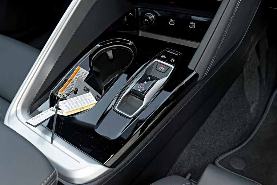 2025 MY26 Audi Q5 GU TFSI 200kW sport SUV