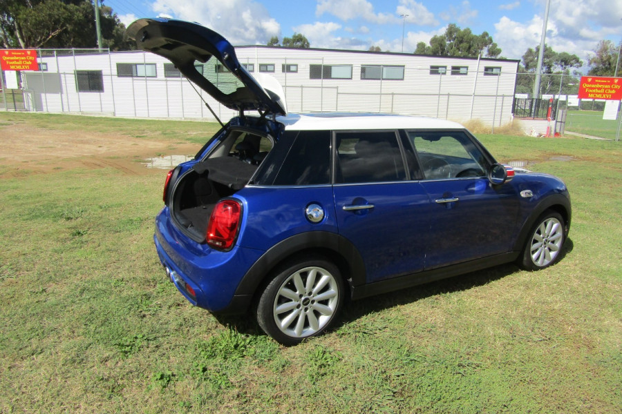 2020 MINI Hatch back Hatch Image 6