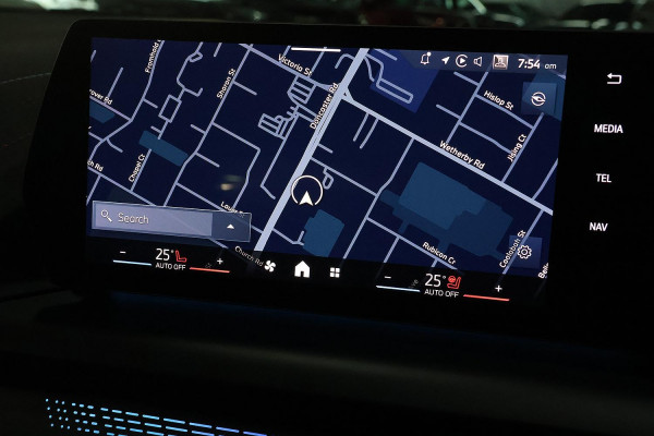 2025 BMW 1 Series F70 120 M Sport Hatch image 20
