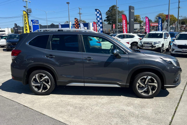 2022 Subaru Forester S5 2.5i-S SUV Image 4