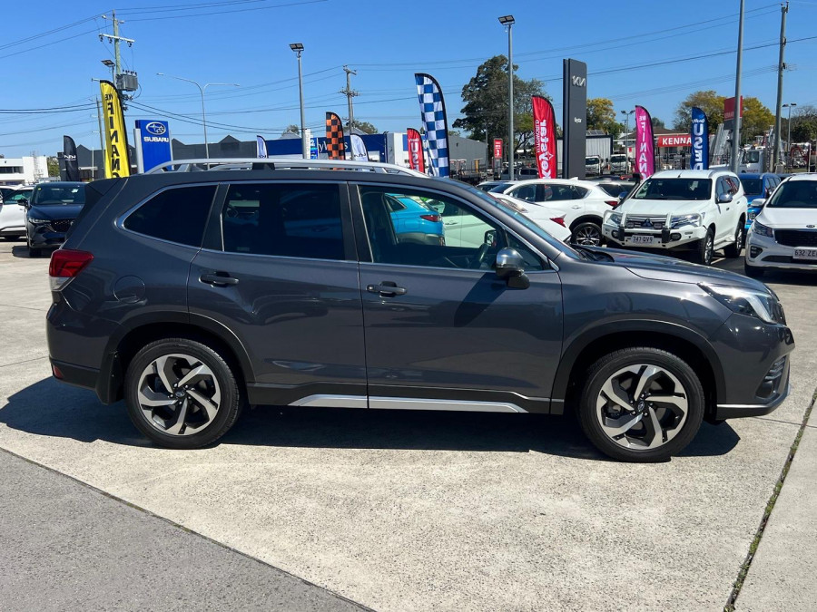 2022 Subaru Forester S5 2.5i-S SUV Image 4