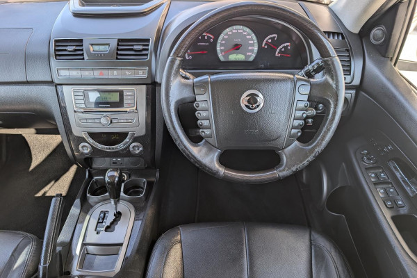 2014 SsangYong Rexton Y285 II SX SUV Image 12