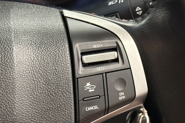 2020 MY18 HSV Colorado RG SportsCat Ute Image 3