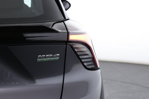 2024 MG MG4 MEH32 Excite 64 Hatch Image 3