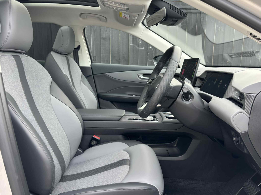 2026 MY25 MG MGS5 EV ZS3EM Essence 62 SUV Image 15