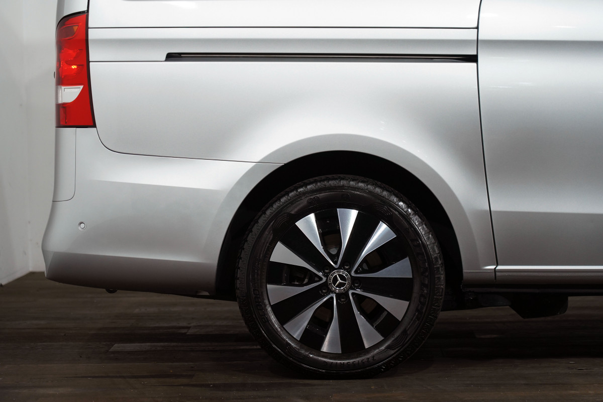 2023 Mercedes-Benz Vito Vs20 116 Cdi Rwd Tourer SUV Image 6