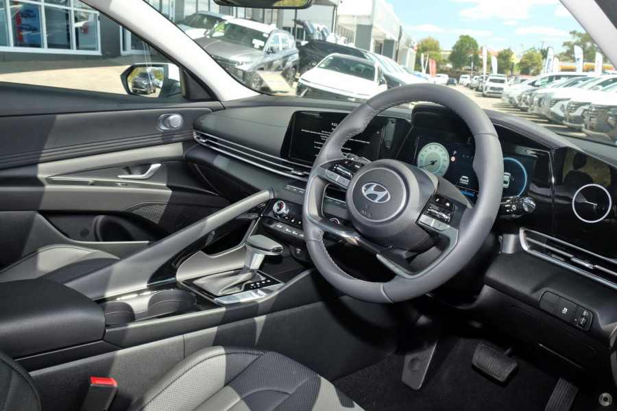 2025 Hyundai i30 CN7.V2 Premium Sedan Image 6