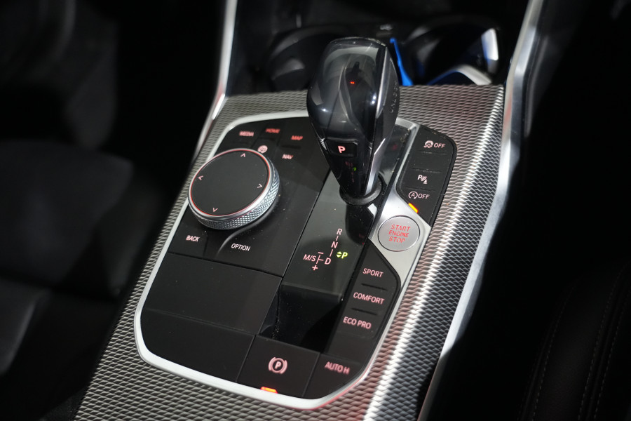 2019 BMW 3 Series 20d M Sport Sedan Image 16