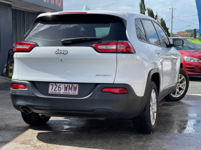 2016 Jeep Cherokee KL MY16 Sport Suv Image 2