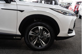 2024 MY24.5 MG HS AS33 Vibe SUV