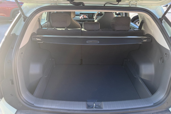 2026 MY27 Kia EV3 SV Air Long Range SUV Image 28