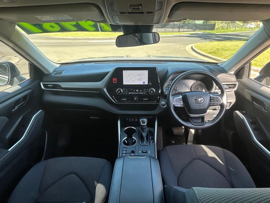 2023 Toyota Kluger TXUA75R (Petrol AWD) GX SUV Image 25