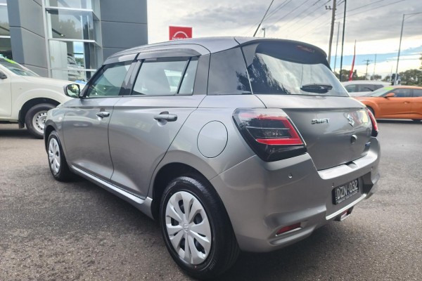 2026 Suzuki Swift UZ Hybrid Hatch Image 5