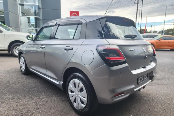 2026 Suzuki Swift UZ Hybrid Hatch Image 5
