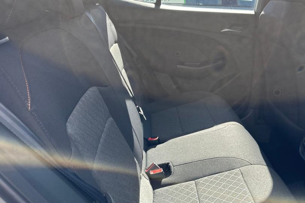 2025 MY25.5 MG MG3 ZP22 Vibe Hatch Image 14