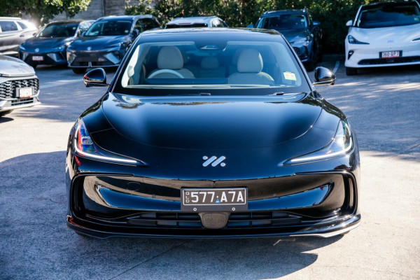 2025 MG IM5 P12L Performance Hatch Image 5