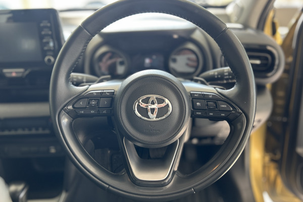 2021 Toyota Yaris Cross MXPB10R GX SUV Image 10