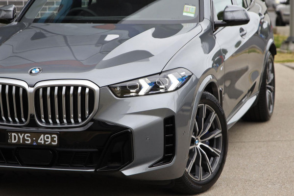 2025 BMW X5 G05 LCI xDrive30d M Sport SUV image 3