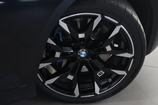 2025 BMW 3 Series G20 LCI II 330i M Sport Sedan image 7