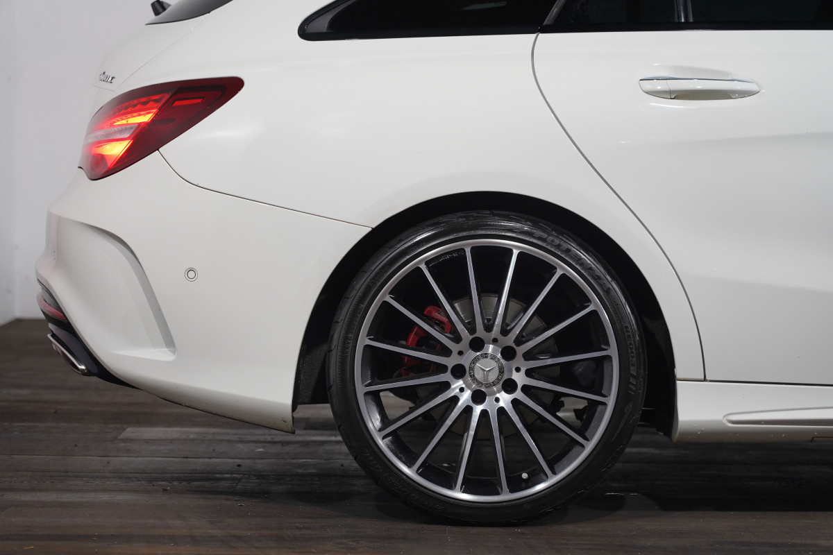 2017 Mercedes-Benz Cla 250 Sport 4matic S/Brake SUV Image 6
