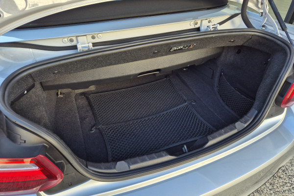 2015 BMW 2 Series F23 Turbo 220i M Sport Convertible Image 20