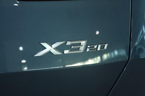 2025 BMW X3 G45 20 xDrive SUV image 4