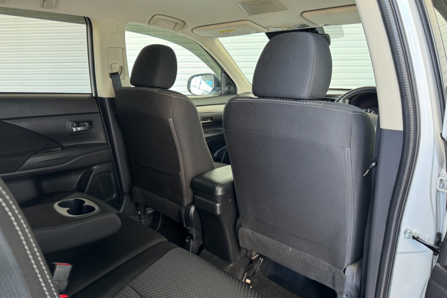 2017 MY18.5 Mitsubishi Outlander ZL LS SUV Image 12