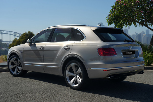2017 Bentley Bentayga W12 SUV Image 2