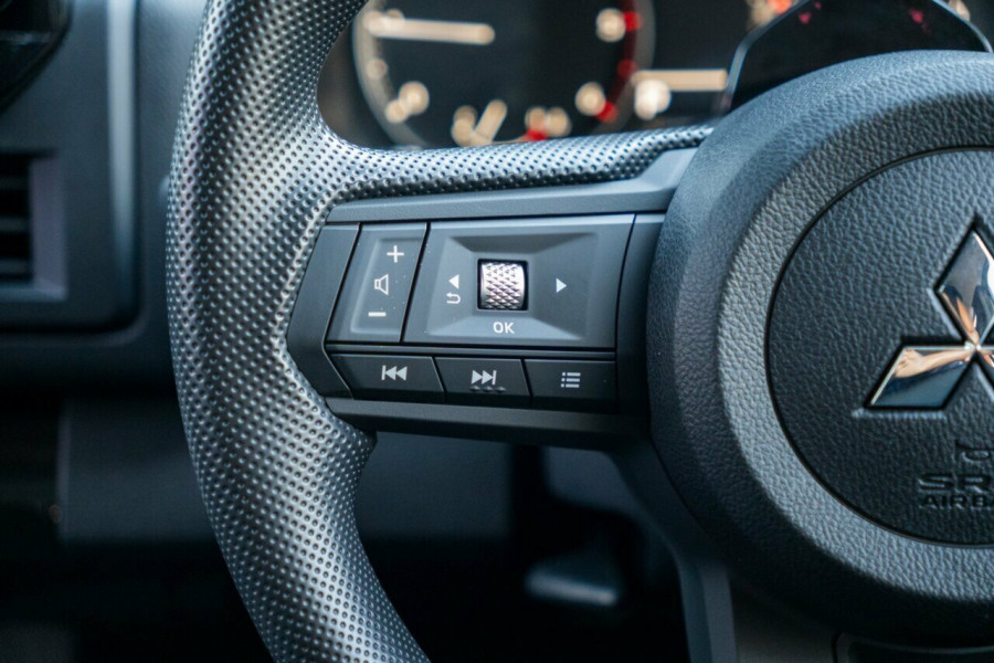2024 Mitsubishi Triton MV GLX Ute Image 10