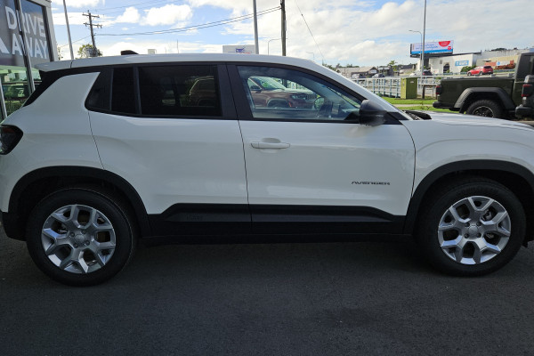 2024 Jeep Avenger Longitude SUV