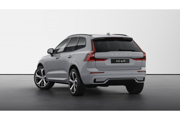 2025 Volvo XC60 UZ Ultra T8 Plug-In Hybrid SUV Image 3